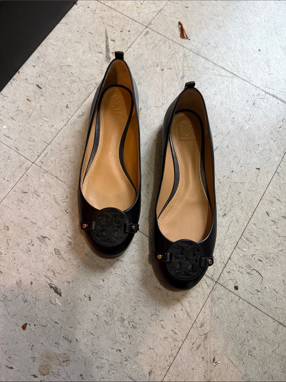 Tory Burch Black Leather Logo Ballet Flats